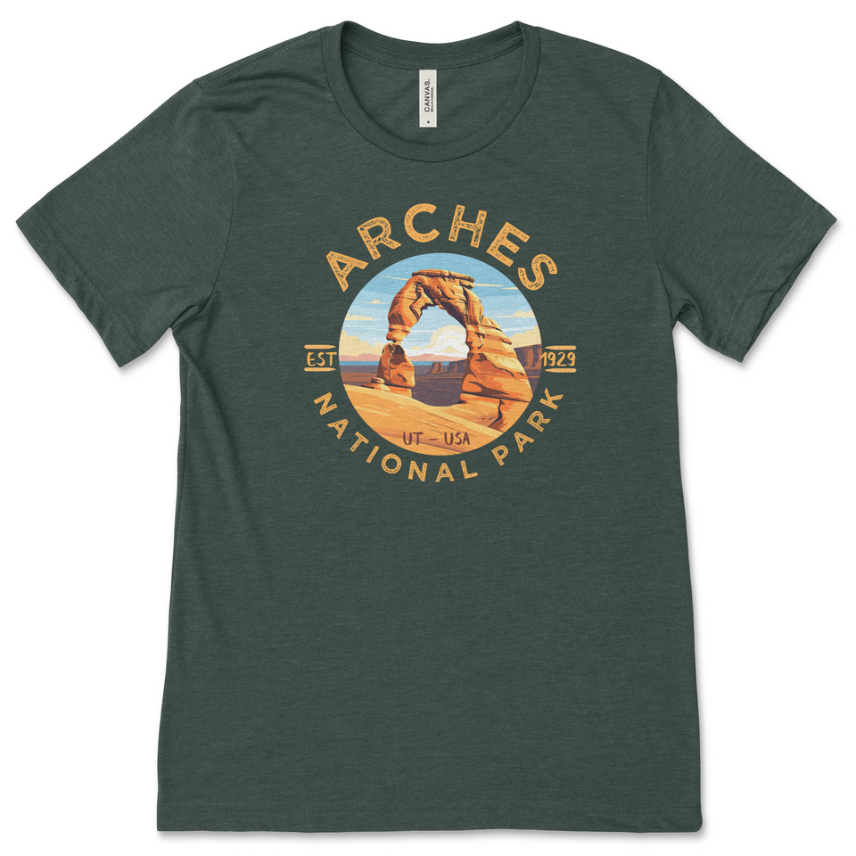 Arches National Park T-Shirt – Delicate Arch Landscape