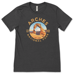 Arches National Park T-Shirt – Delicate Arch Landscape