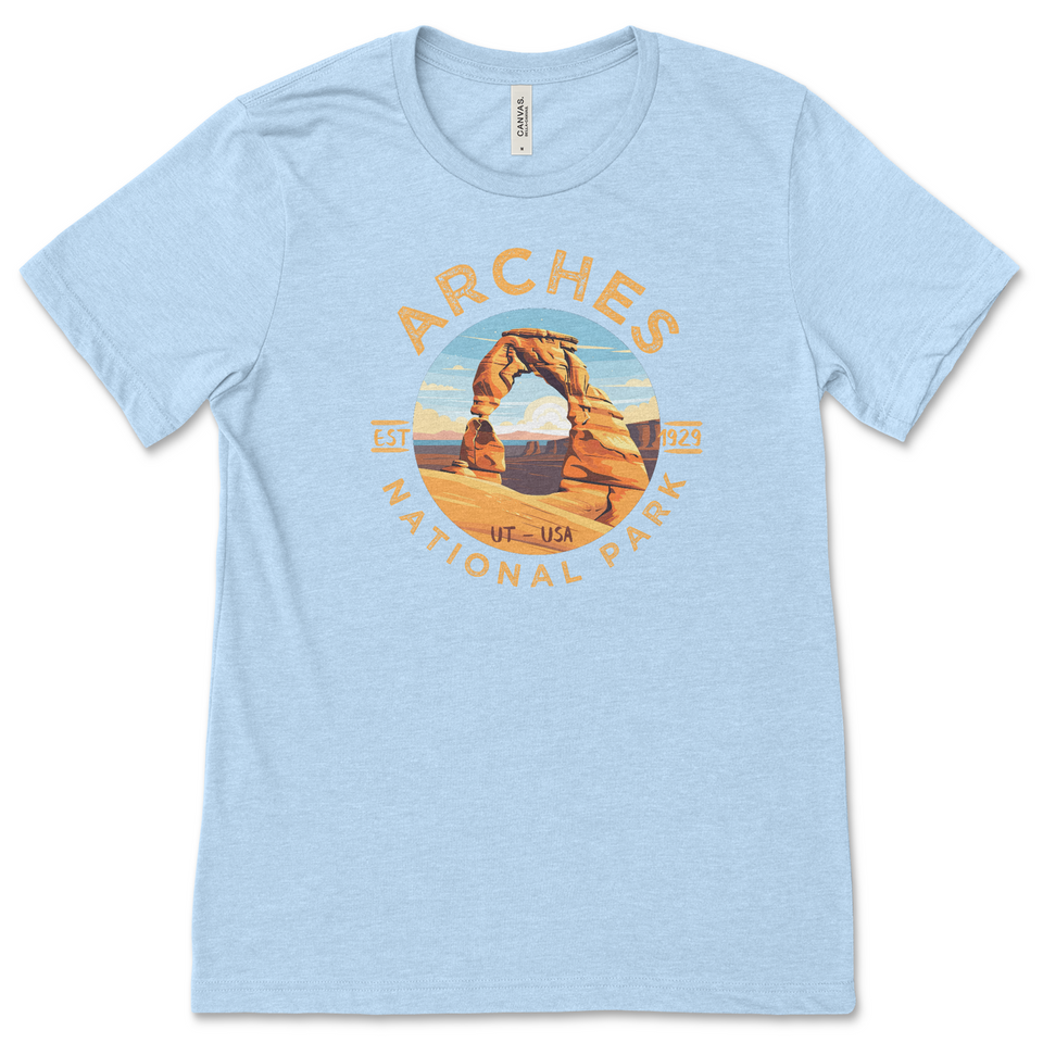 Arches National Park T-Shirt – Delicate Arch Landscape