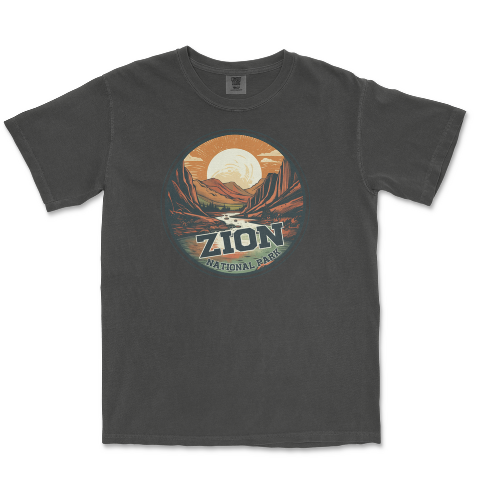 Zion National Park Comfort Colors T-Shirt – Canyon Sunset