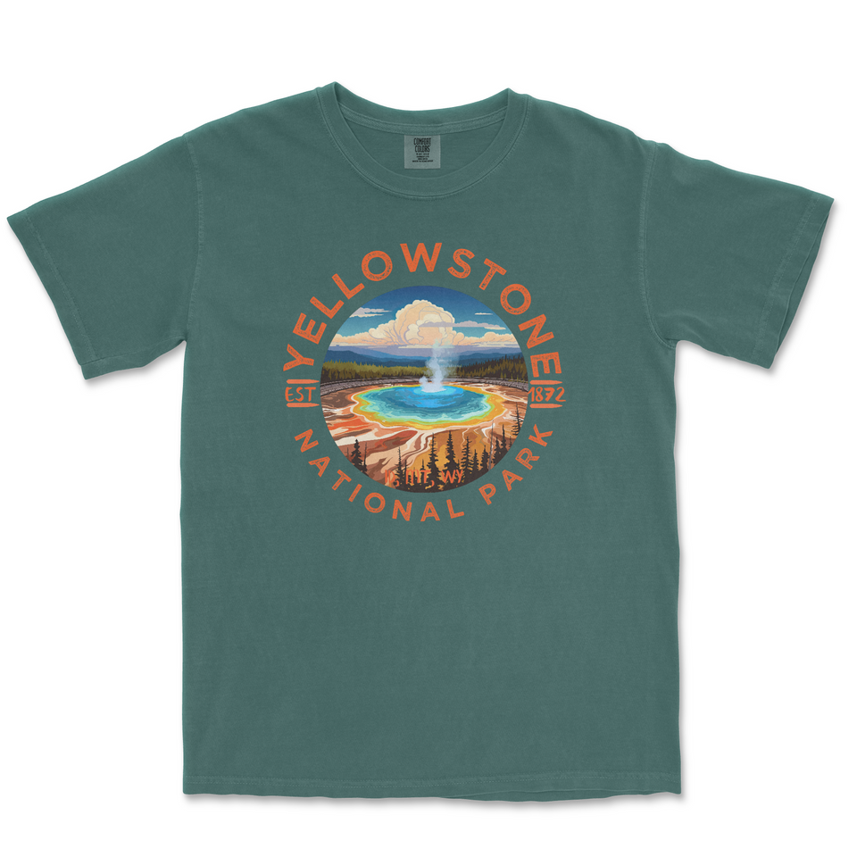Yellowstone National Park Comfort Colors T-Shirt – Geyser Landscape Circle