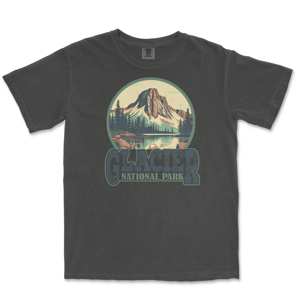 Glacier National Park Comfort Colors T-Shirt – Mountain Landscape
