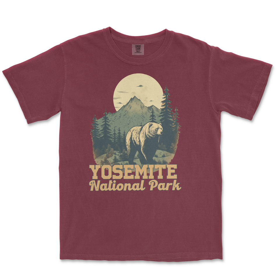 Yosemite National Park Comfort Colors T-Shirt – Bear Landscape