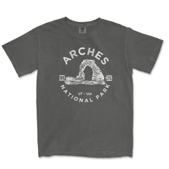 Arches National Park Comfort Colors T-Shirt – Delicate Arch Emblem