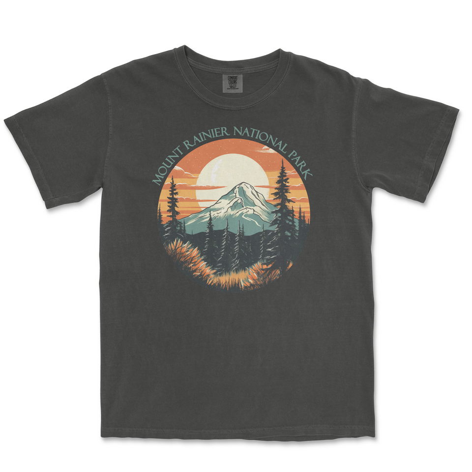 Mount Rainier National Park Comfort Colors T-Shirt – Mountain Sunset Circle